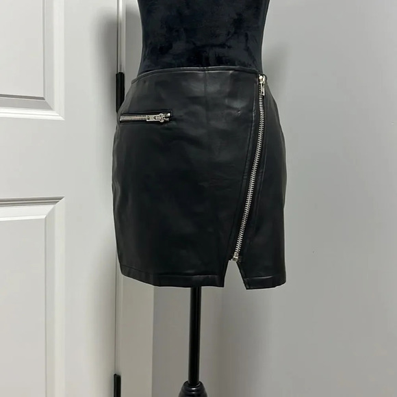 Sans Souci || mini skirt size M black - Picture 4 of 7